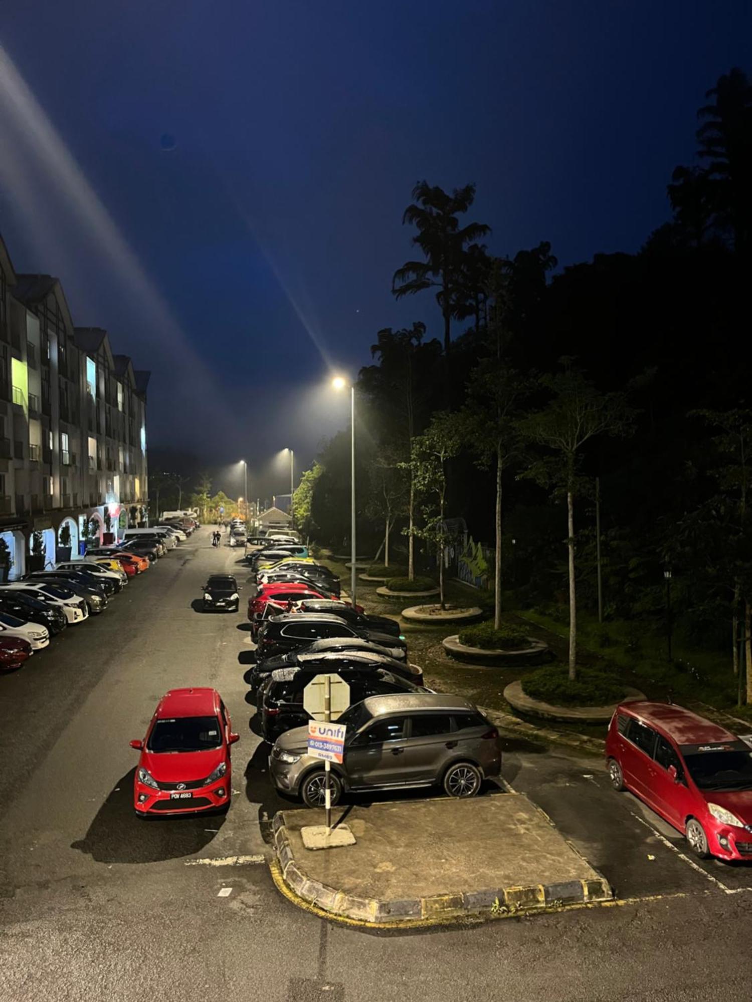 Fazlia Resthouse At Golden Hills Cameron Highlands Near Pasar Malam Tanah Rata Exterior foto